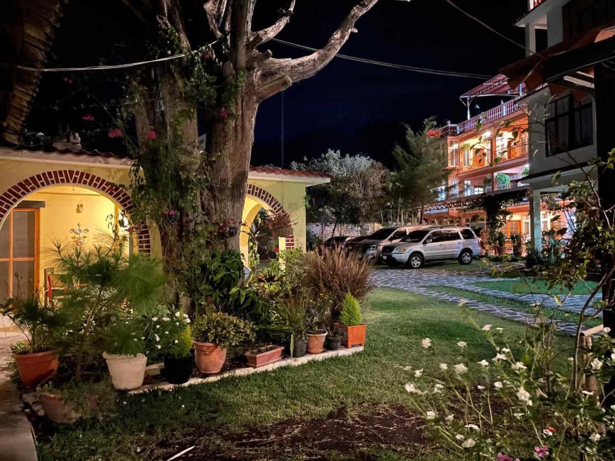 Hotel-Villas Jabel Tinamit Panajachel Bagian luar foto