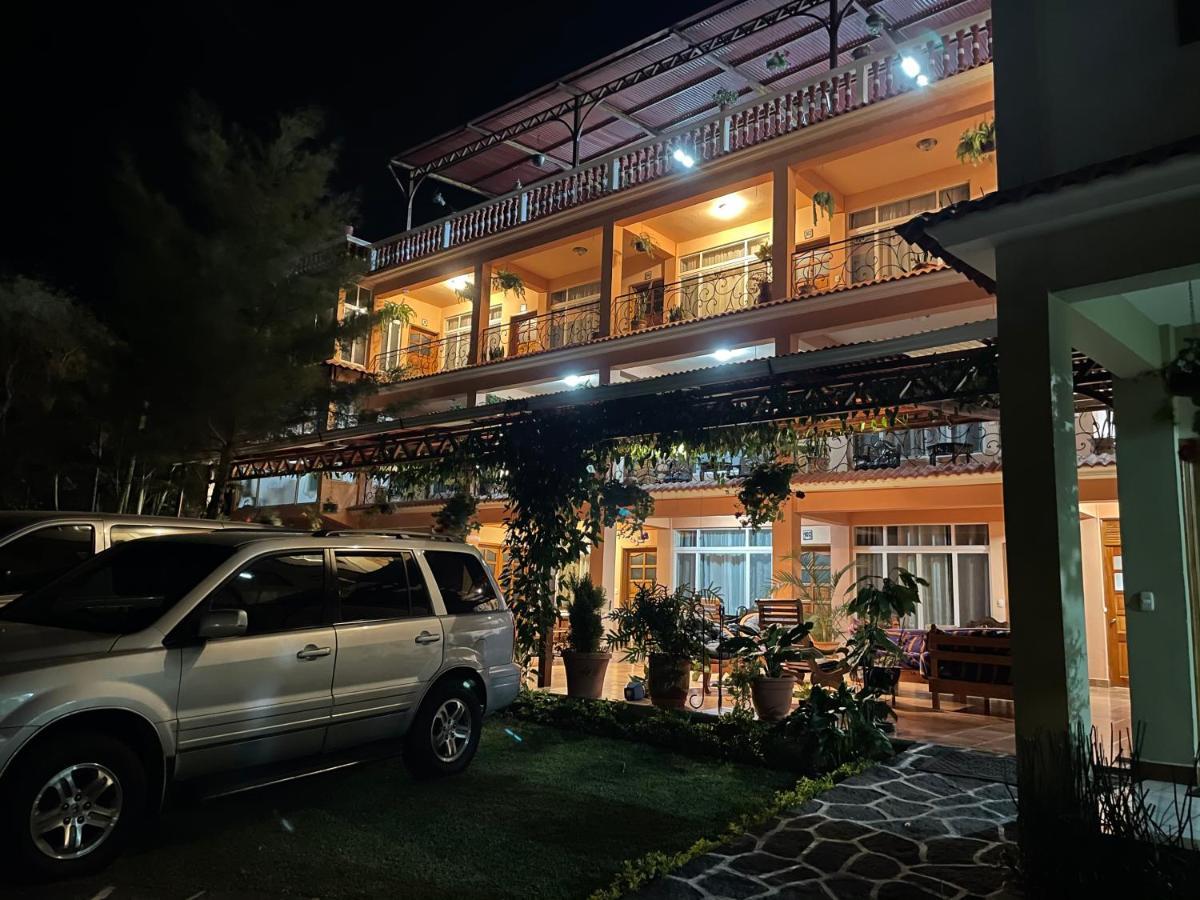 Hotel-Villas Jabel Tinamit Panajachel Bagian luar foto
