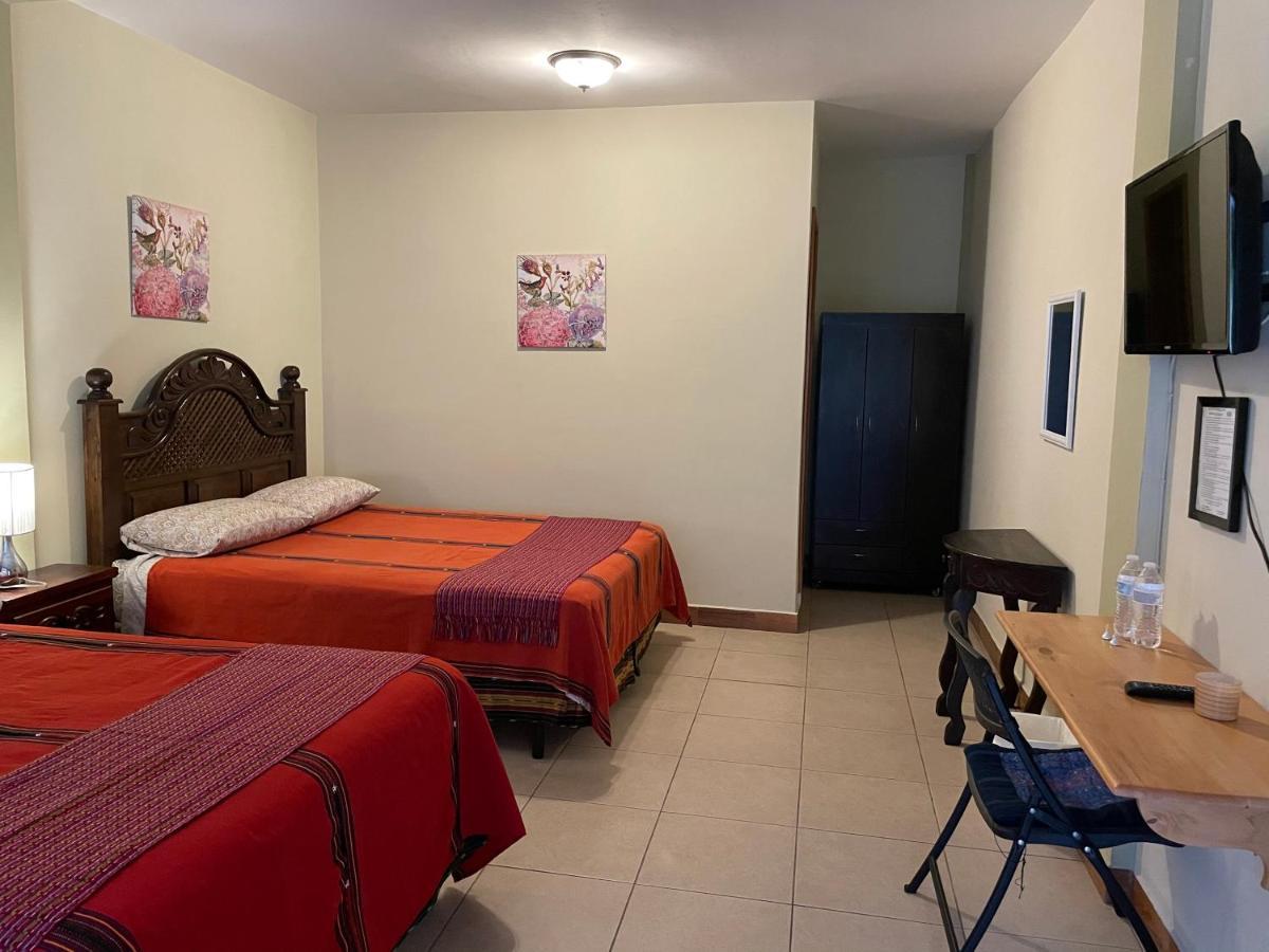 Hotel-Villas Jabel Tinamit Panajachel Bagian luar foto