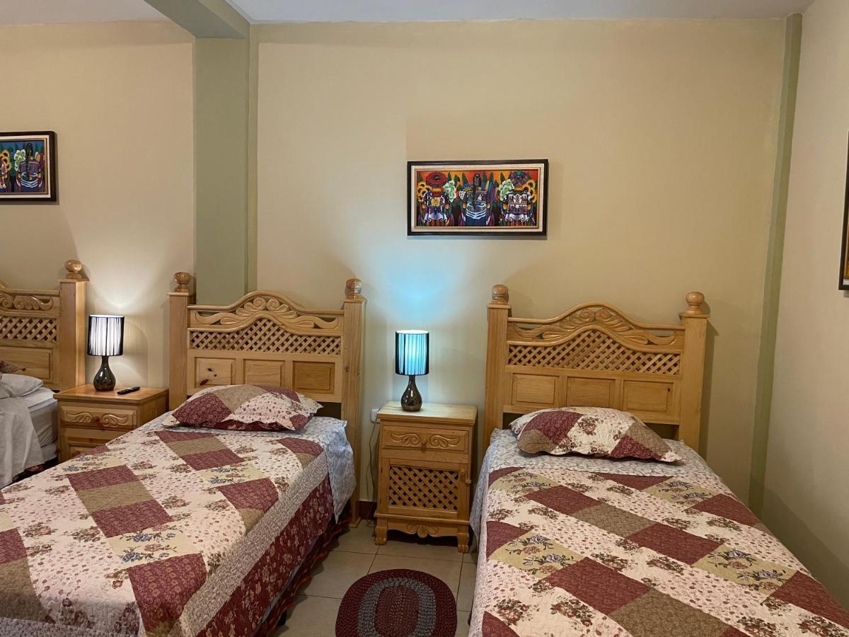 Hotel-Villas Jabel Tinamit Panajachel Bagian luar foto