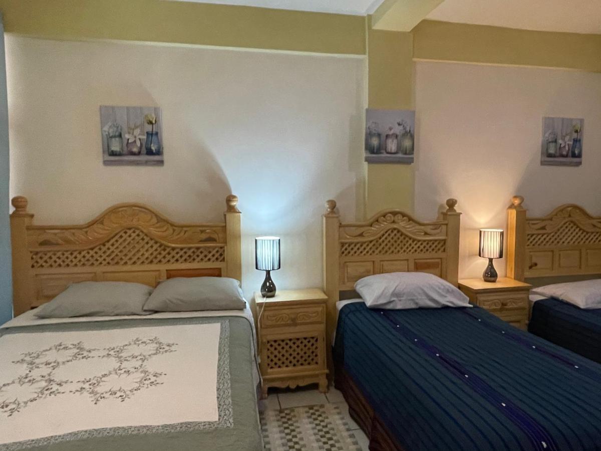 Hotel-Villas Jabel Tinamit Panajachel Bagian luar foto