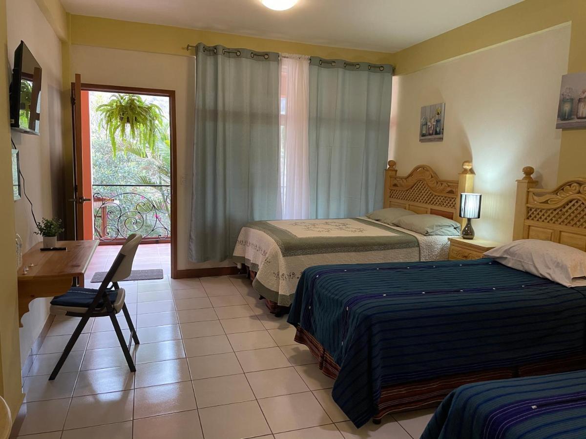 Hotel-Villas Jabel Tinamit Panajachel Bagian luar foto
