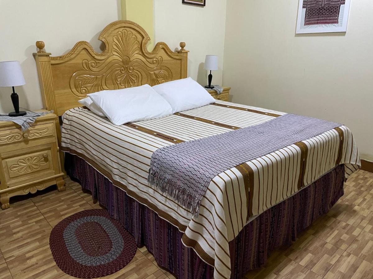 Hotel-Villas Jabel Tinamit Panajachel Bagian luar foto