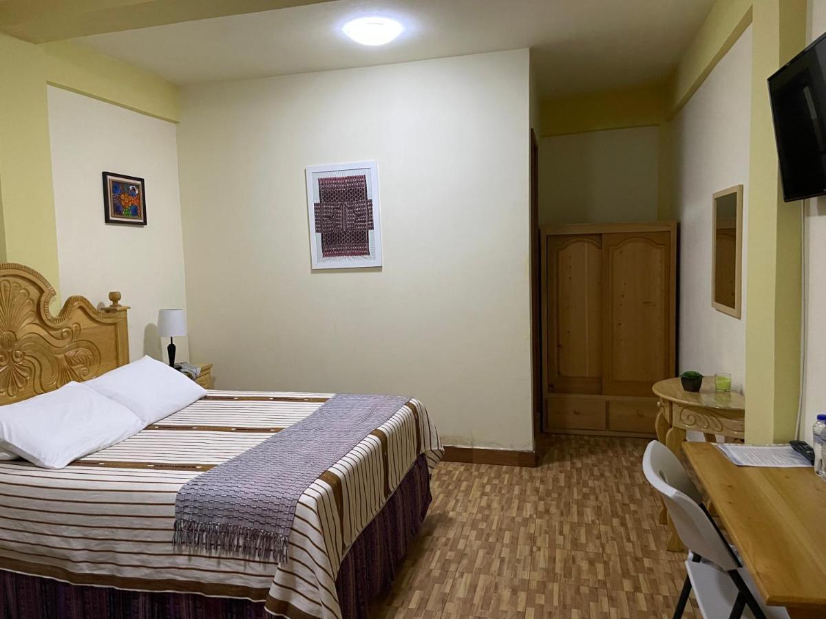 Hotel-Villas Jabel Tinamit Panajachel Bagian luar foto
