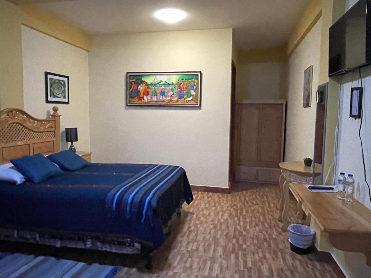 Hotel-Villas Jabel Tinamit Panajachel Bagian luar foto