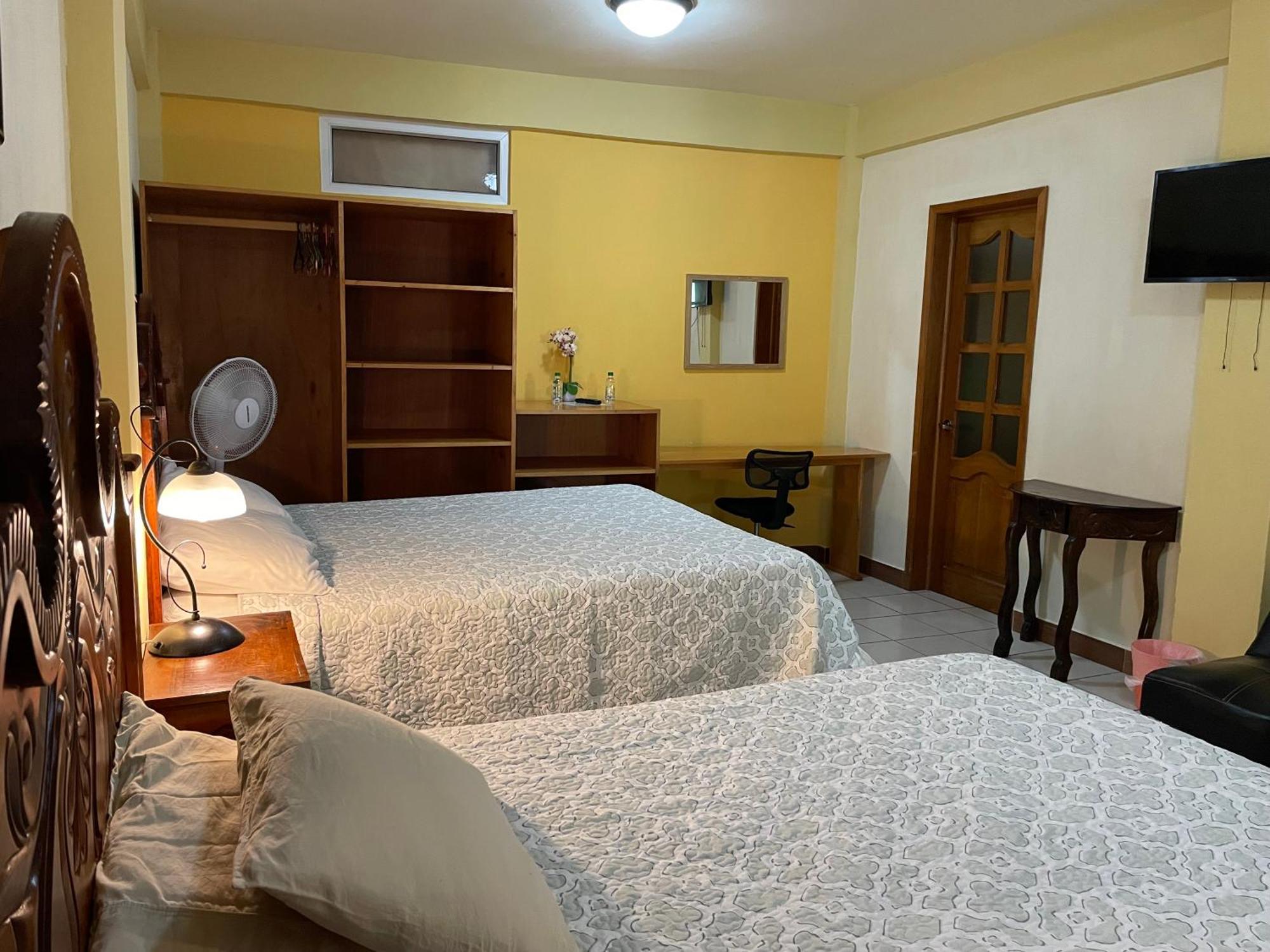 Hotel-Villas Jabel Tinamit Panajachel Bagian luar foto